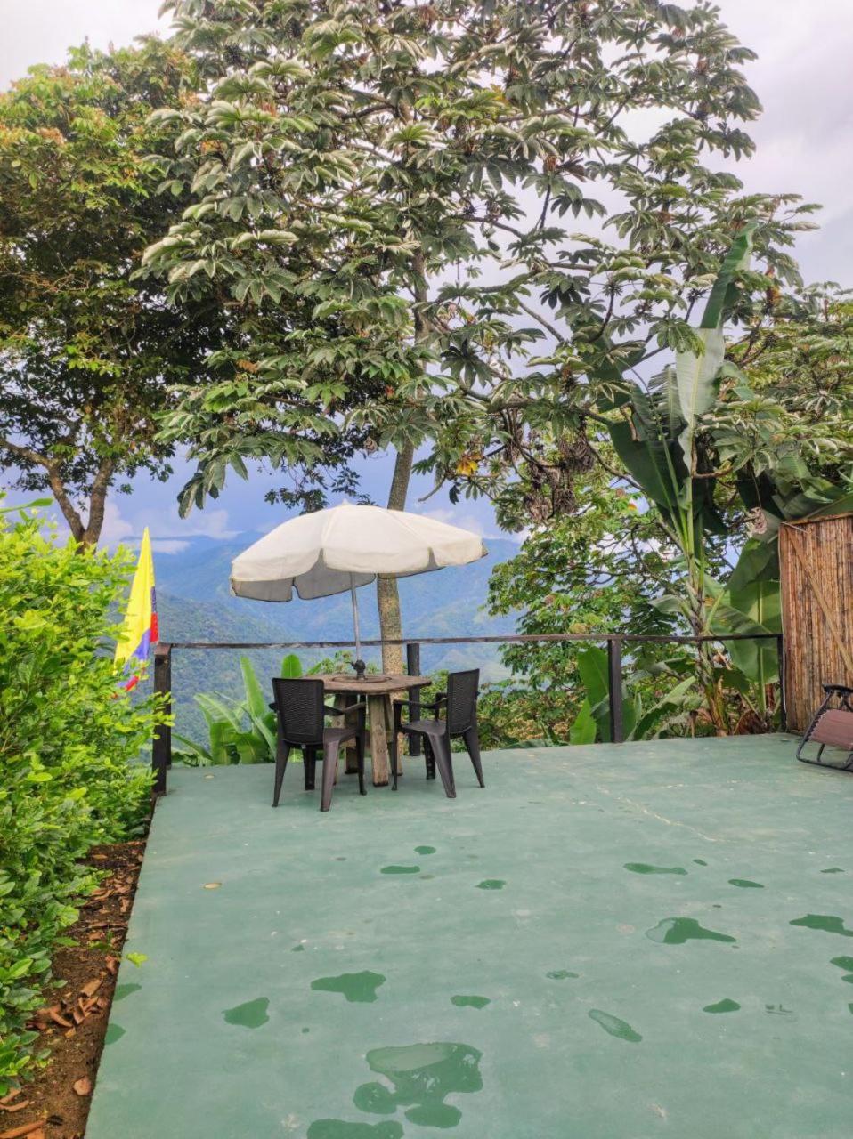 Hotel Y Restaurante Mirador Aires De La Sierra, Minca Kültér fotó